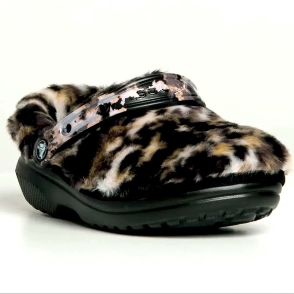 Crocs Classic Fur Sure Lined Animal Clogs Slip On Slide Sandals 207303-0C4 NWT - Picture 2 of 10